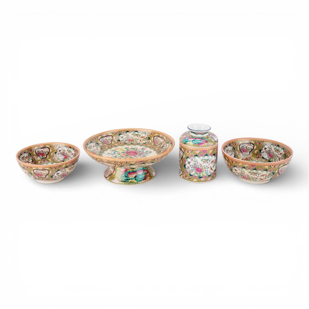 Round Bowl/Planter/ Basin - Rose Medallion Canton