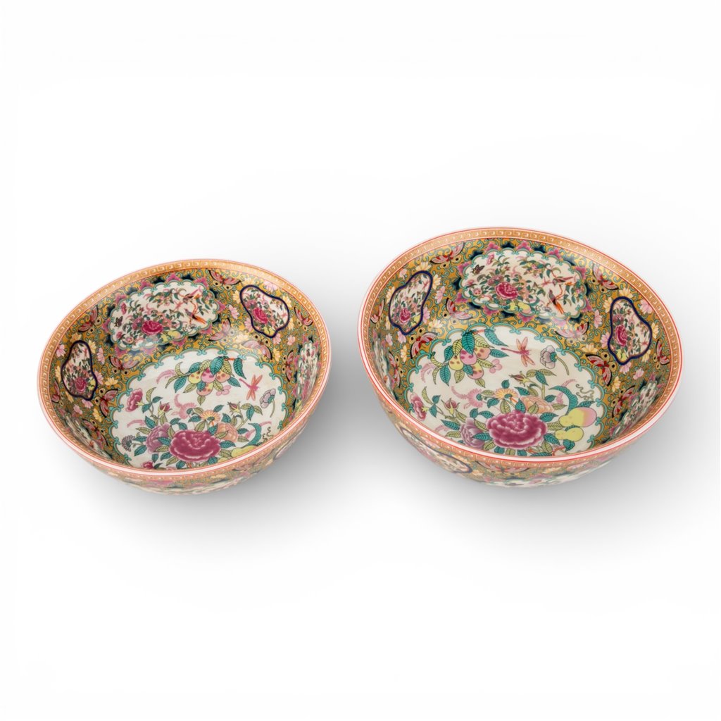 Round Bowl/Planter/ Basin - Rose Medallion Canton