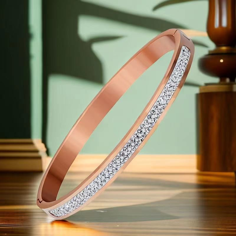 Stainless steel titanium steel bracelet for women non fading electroplated buckle jewelry for women
