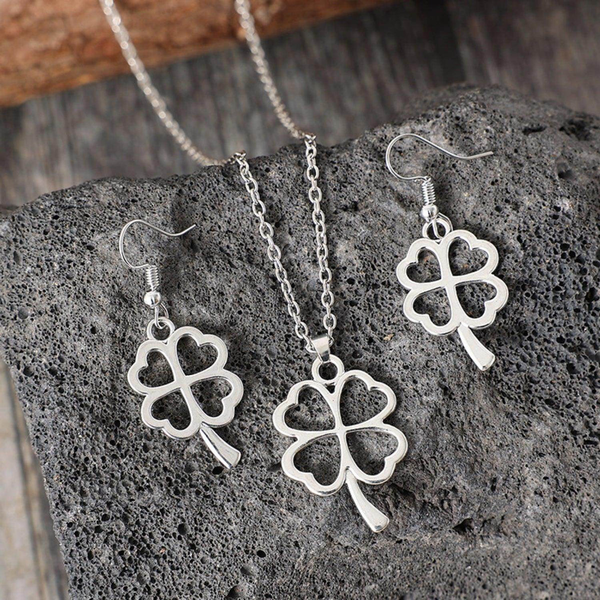 Lucky Clover Alloy Earrings and Necklace Jewelry Set Gift