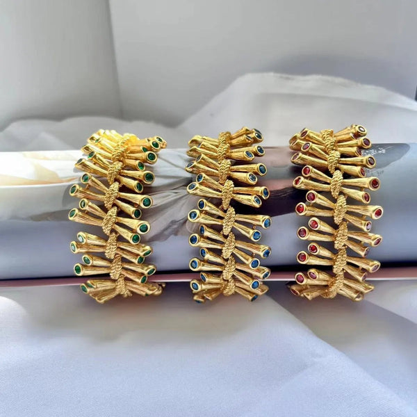 European and American Fashion Trend Retro Literary Inlays Fresh and Versatil, Sea Blue Zircon Texture Copper Plated 18K Bracelet