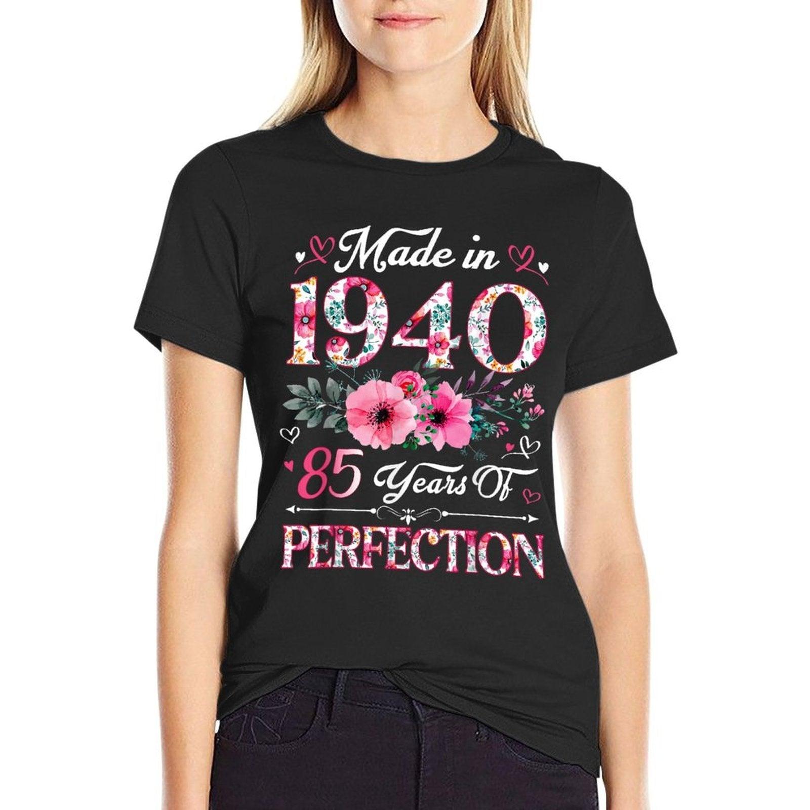 85 Year Old Made In 1940 Floral 85th Birthday Women T-Shirt