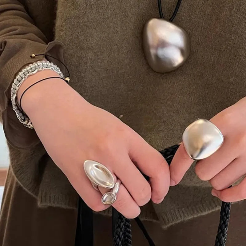 Gold Color Metal Rings Irregular Geometric Wide Noodle Finger Fing for Women Jewelry Retro Light Luxury  New Gift Accessorie