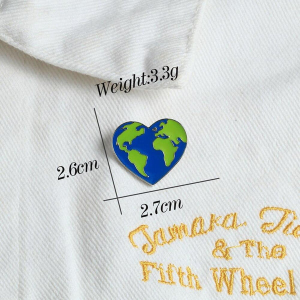 Earth Heart Enamel Pins Protect the Earth Ecology Metal Badge Love Green Earth Brooches Unisex Fashion Jewelry accessories
