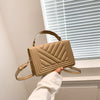 Dazzling Bags For Women Chain Crossbody Bags In Pu Leather Female Fashionable Shoulder Bag Ladies Handbags  Simple Messenger Bag Casual Indentation Western Style Portable Women