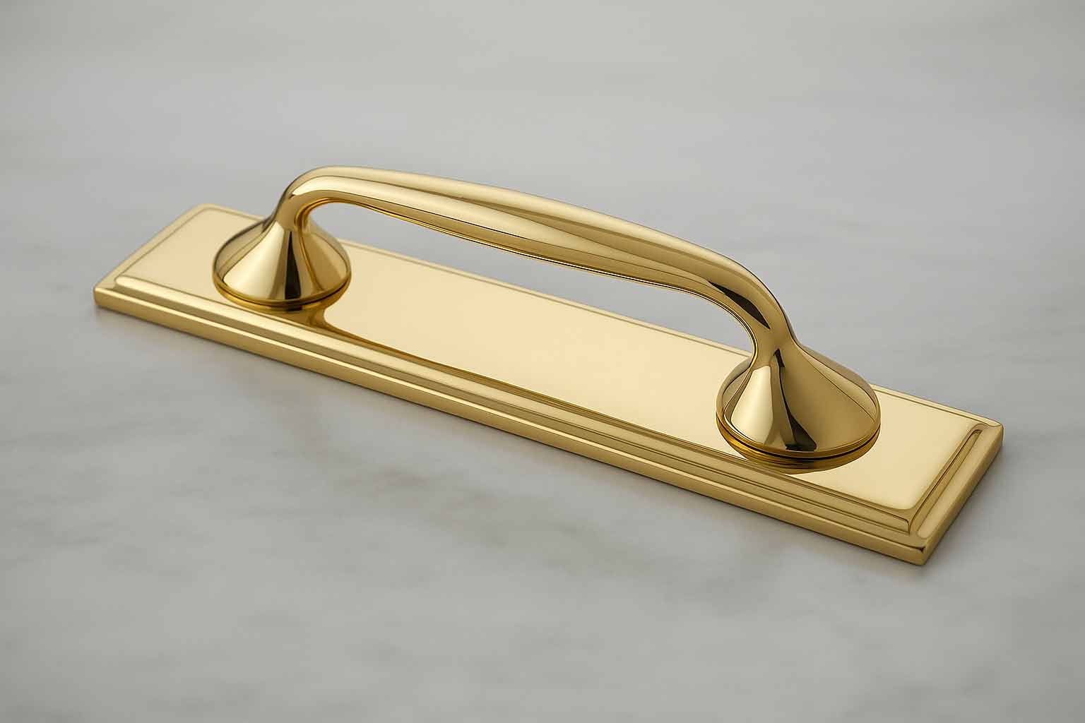 Richmond Cabinet Pulls with Backplate - Unlacquered Brass Polished
