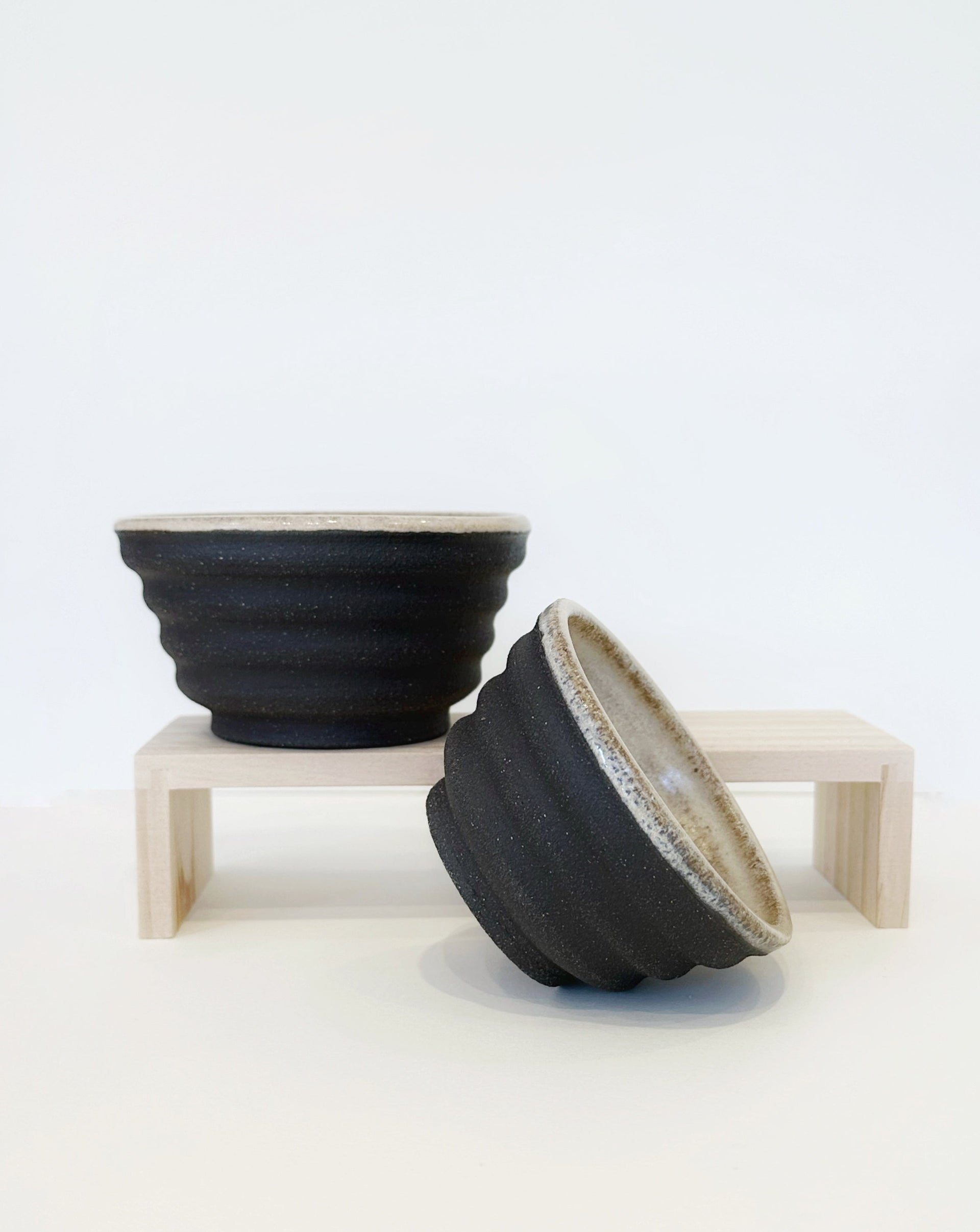 S/2 Cups / Bowls - Chocolate