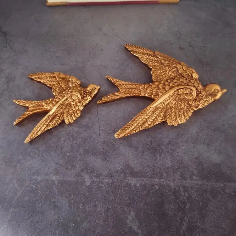 Resin Bird Wall Décor VagabondVintage