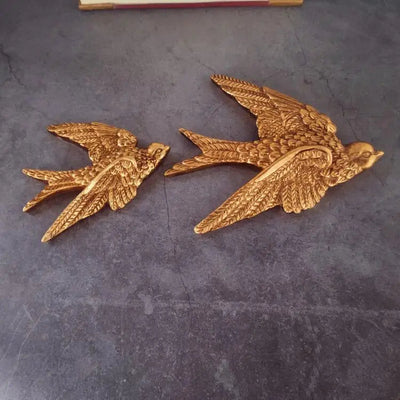 Resin Bird Wall Décor