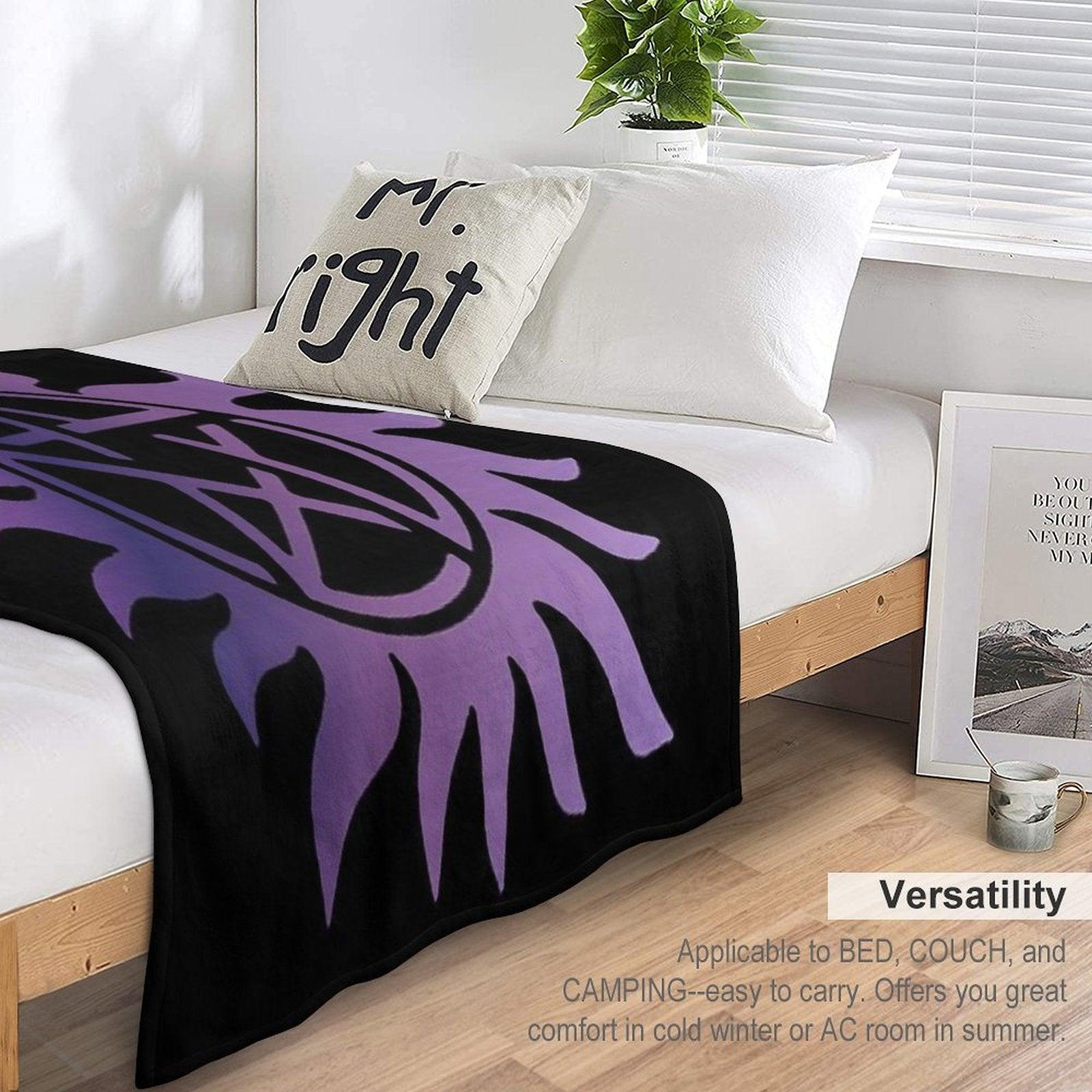 Purple Pentacle Black Throw Blanket