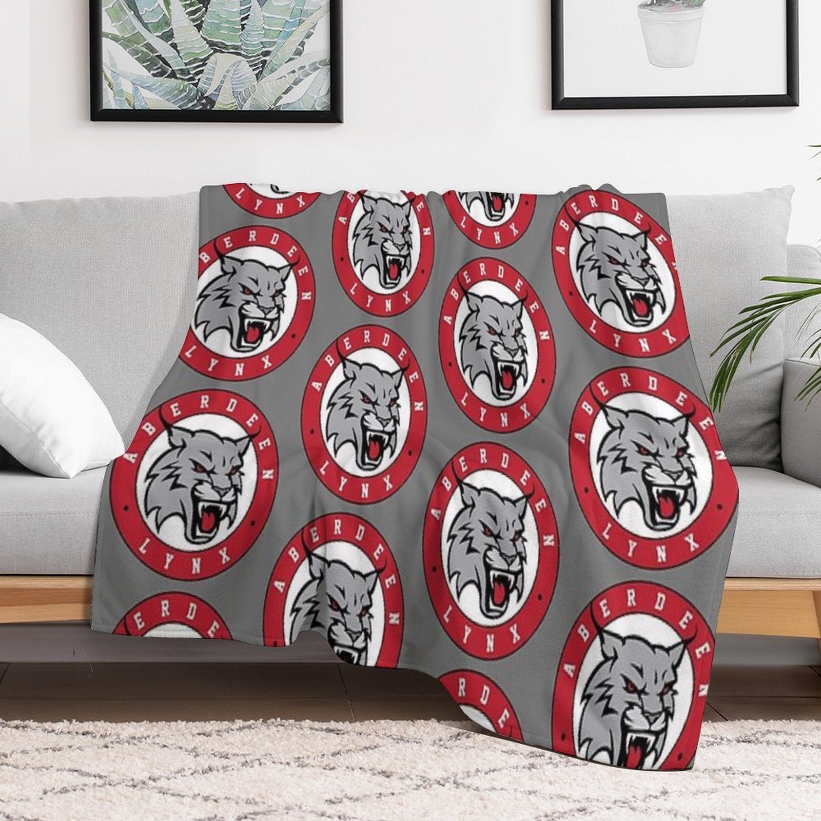 RED Lynx Logo Plush Throw Blanket