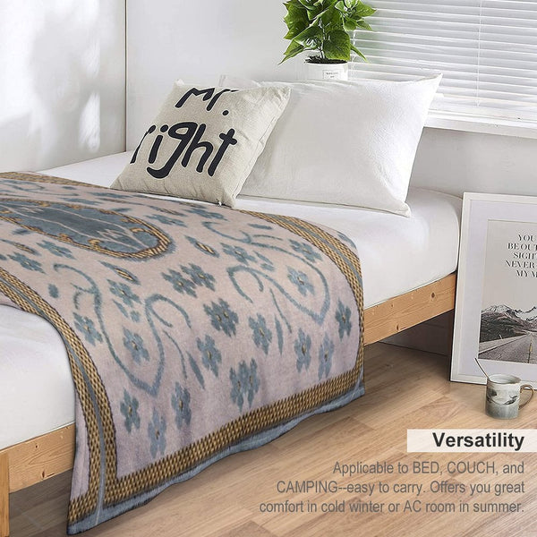 Arabian Rug Print Travel-friendly Throw Blanket