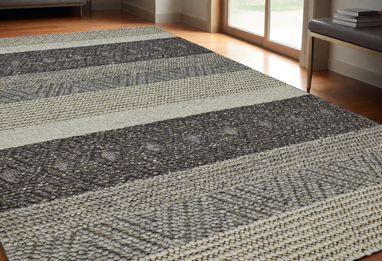 2' X 3' Gray Wool Floral Hand Woven Area Rug