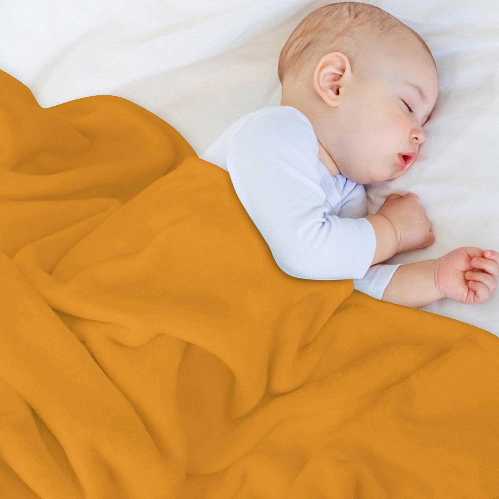 TheBuddies N°47 Throw Blanket