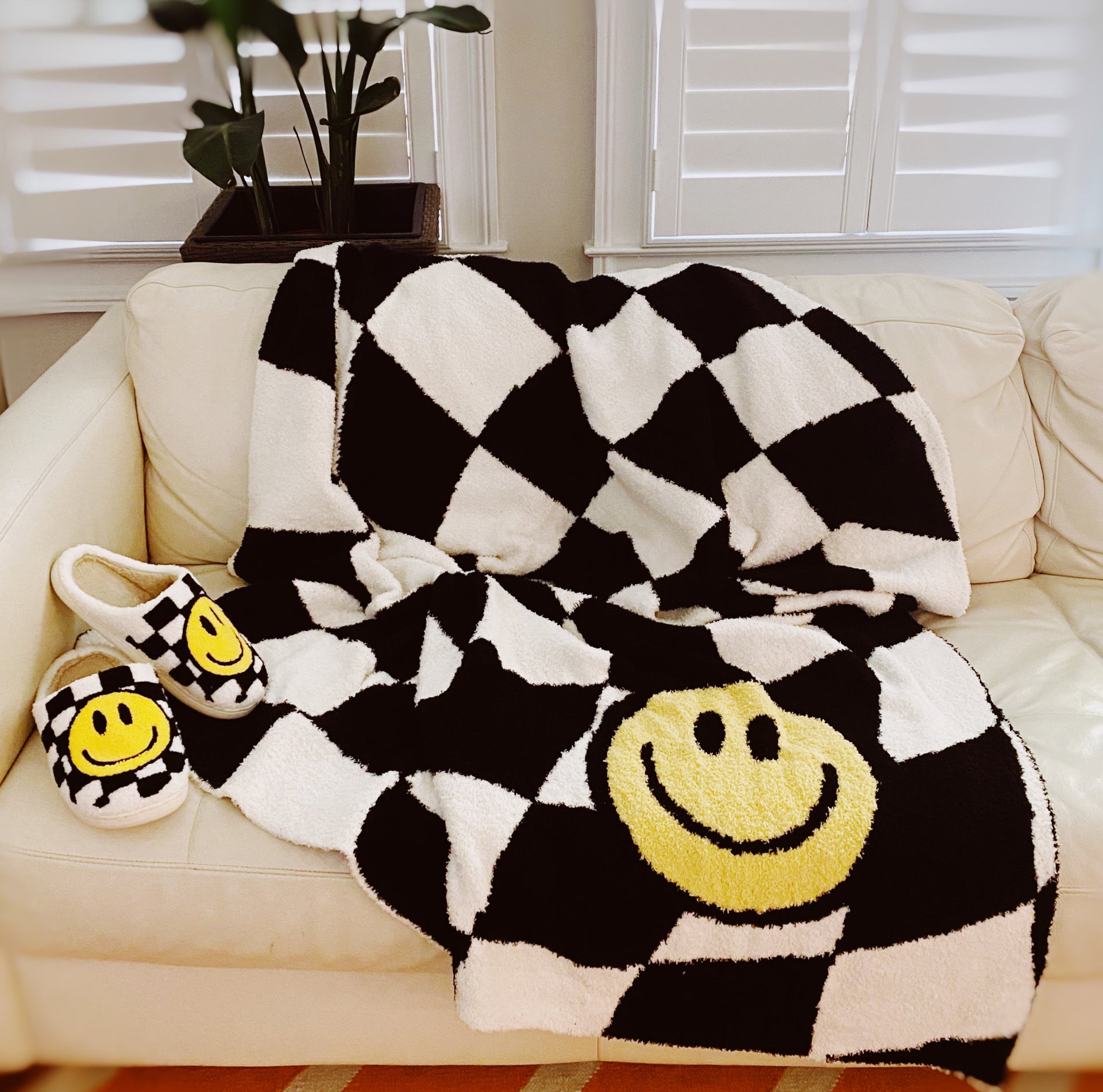 Wavy Check Butter Soft Throw Blanket