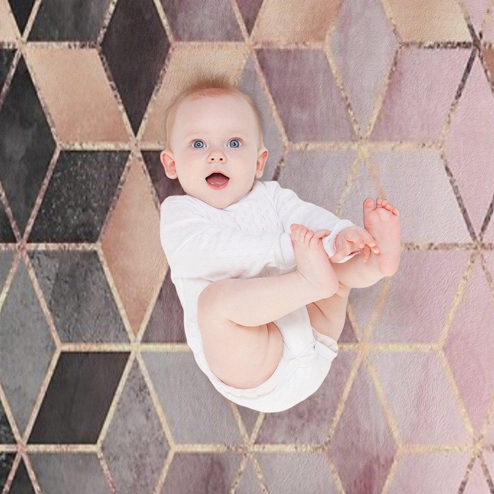 Pink And Grey Gradient Cubes Throw Blanket