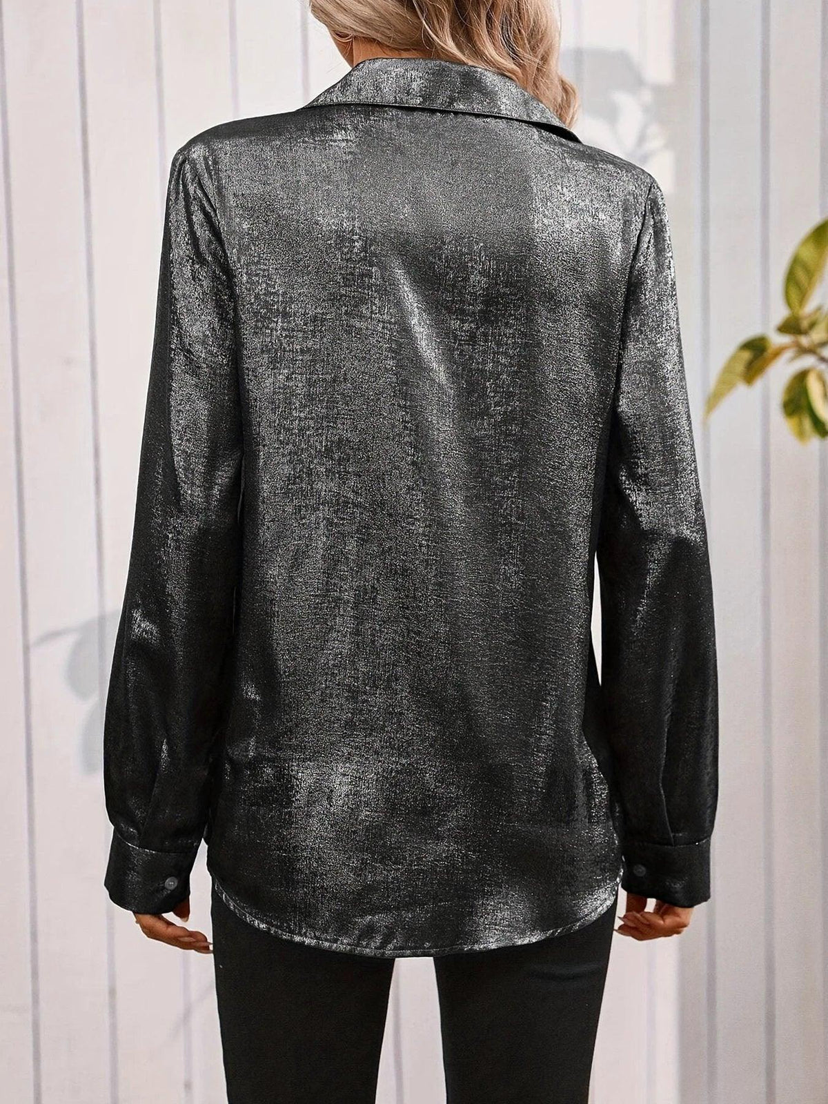 Satin Minimalist Long Sleeved V-Neck Button Pocket Daily Shirt - Women's Casual Top