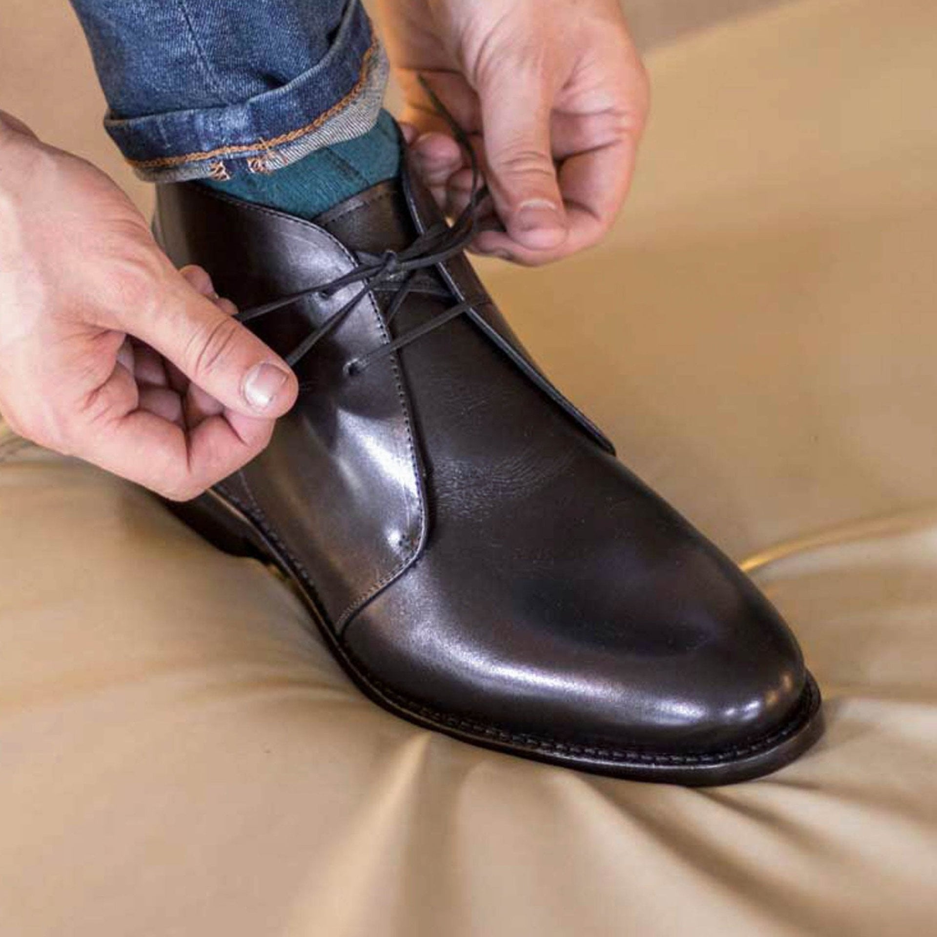 Marquero - Classic Leather Chukka boots for men