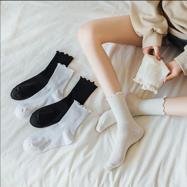 1 pair of ruffled JK socks for women mid-tube spring, autumn and summer solid color Japanese lace pile socks - Gifts for You 'n Me