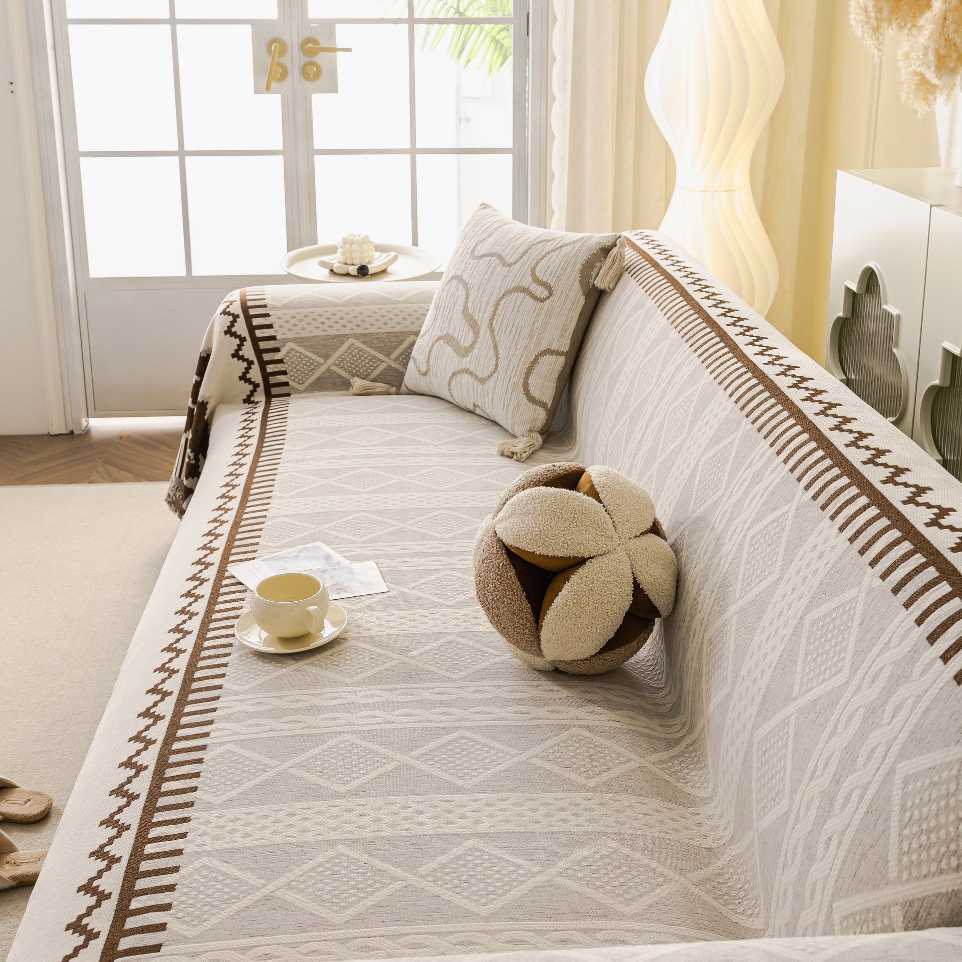 Thick Jacquard Couch Cover for Sectional Sofas, Cozy Washable Sofa Cover Throw Blanket