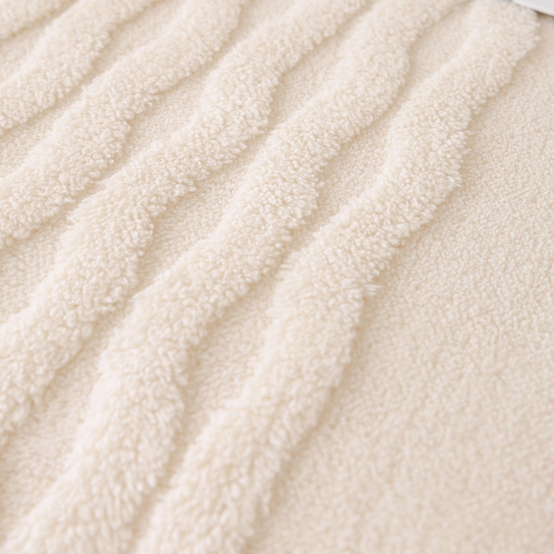 Modern 3D Water Ripple Sofa Cover, Non-Shedding Cream Style Furniture Protector Throw