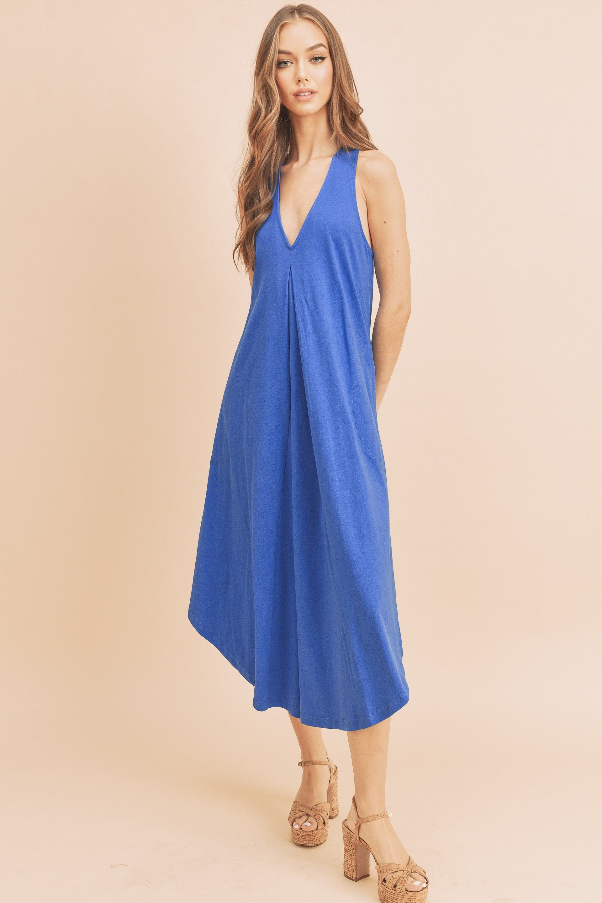 New Summer Front Pleat Detail V-Neck Sleeveless Midi Dress–Elegant, Feminine & Versatile Dress with Pleat Detailing, V-Neckline & Sleeveless Design for Both Casual & Formal Occasions