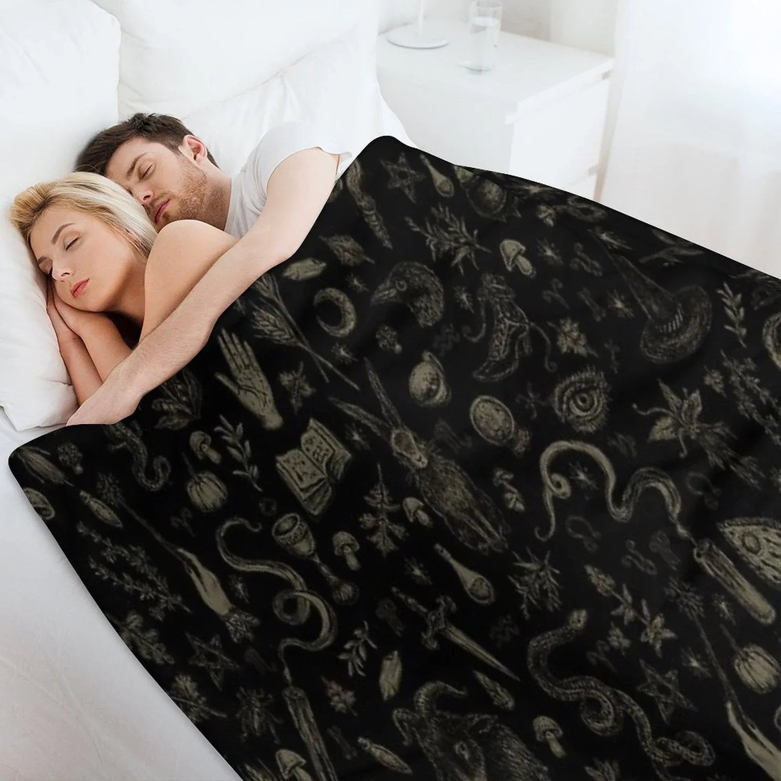 Just Witch Things (black And Beige) Throw Blanket