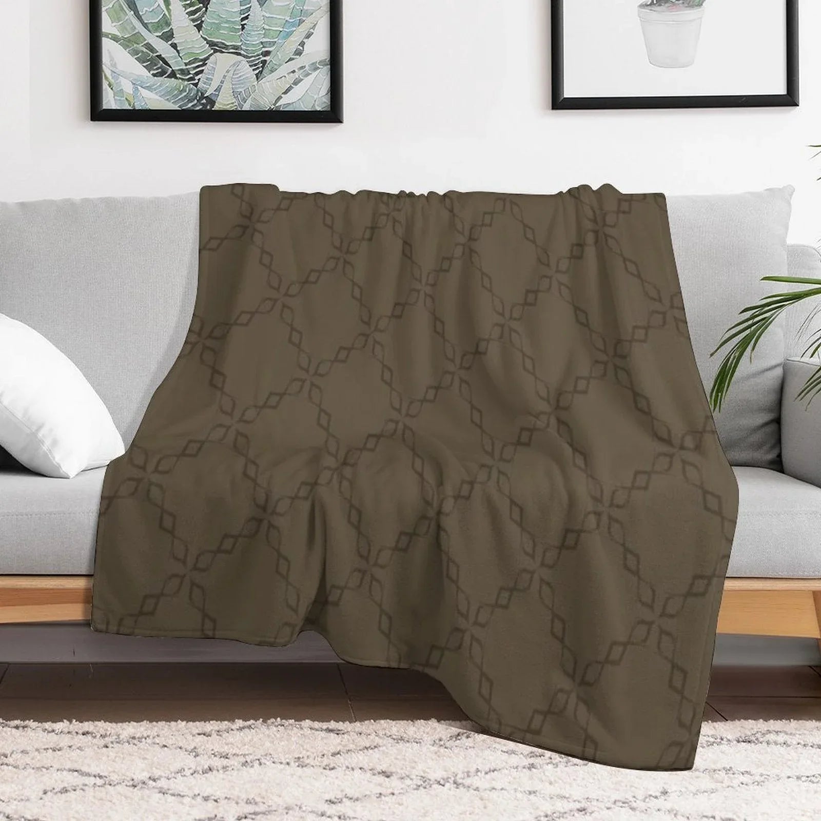 Circle Chain of Gray Mixed with Light Brown Throw Blanket