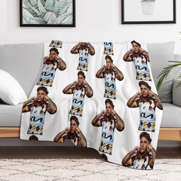 Reece Walsh Broncos Hot Photo Jersey Lightweight Throw Blanket