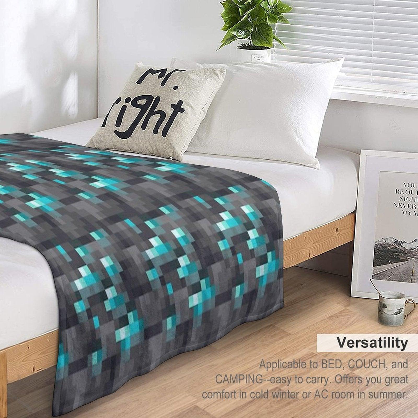 Deepslate Diamond Ore Throw Blanket