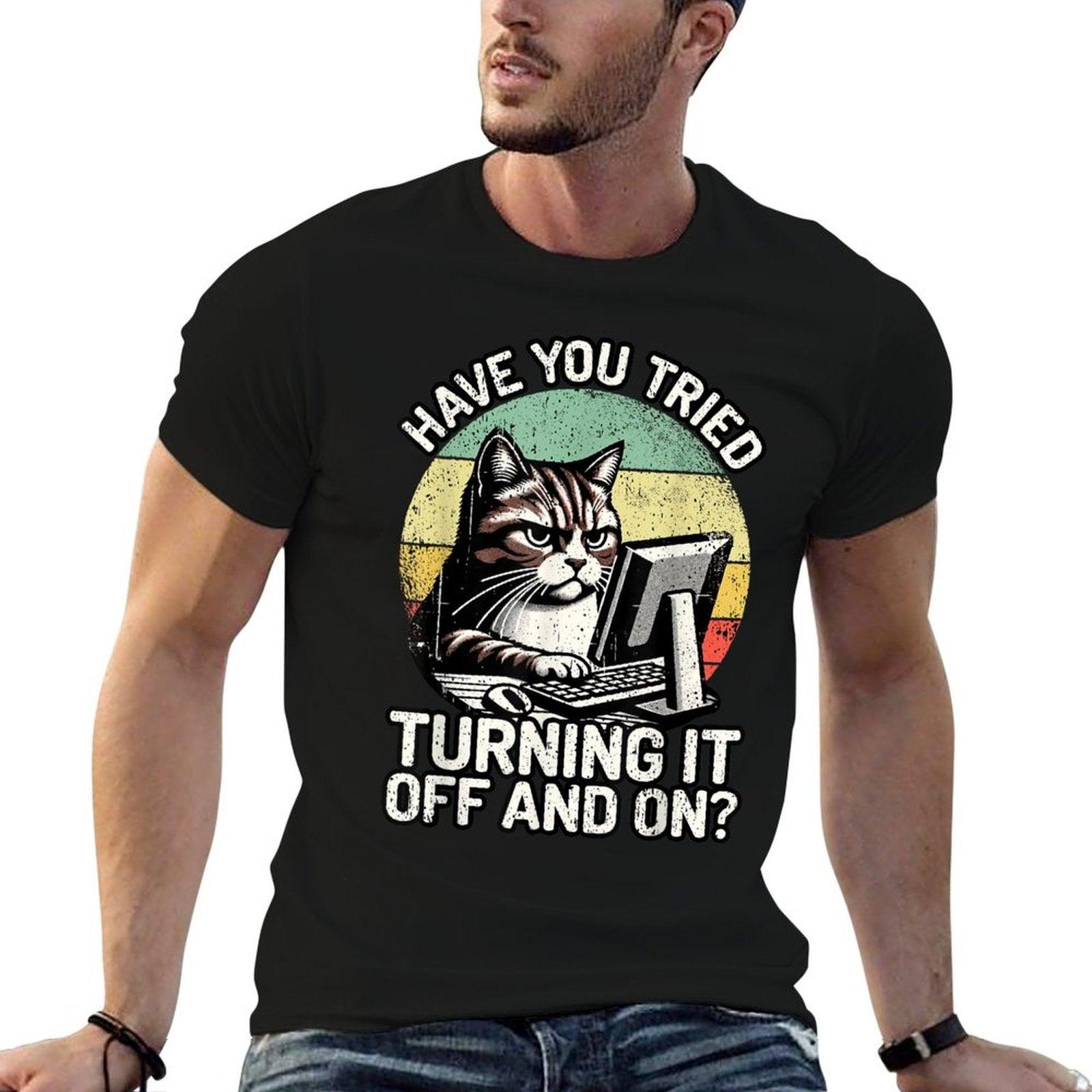 Tech Support Humor I Cat Tech Engineer I Computer IT Guy T-Shirt