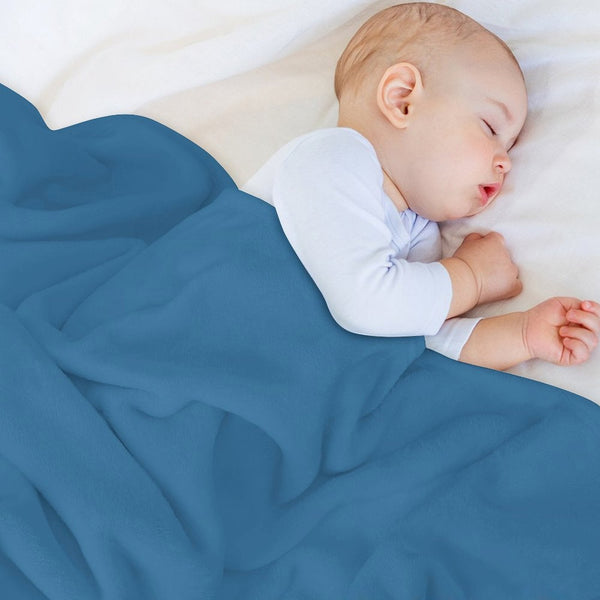 Gawr Gura Shark Mouth Lightweight Throw Blanket