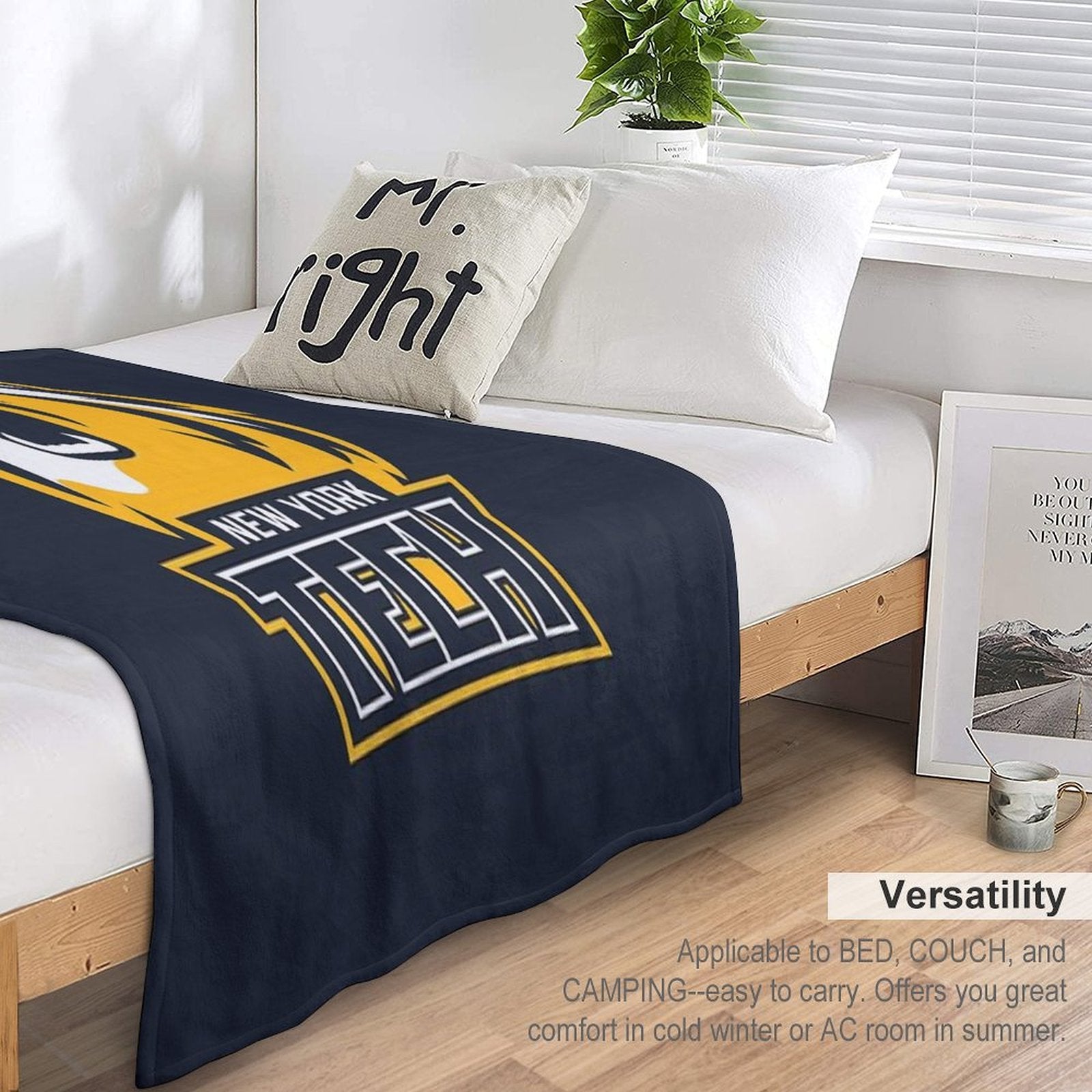 NYIT Bears Plush Throw Blanket