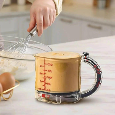 4-in-1 Adjustable Measuring Cup-Cup – One Tool, All Sizes