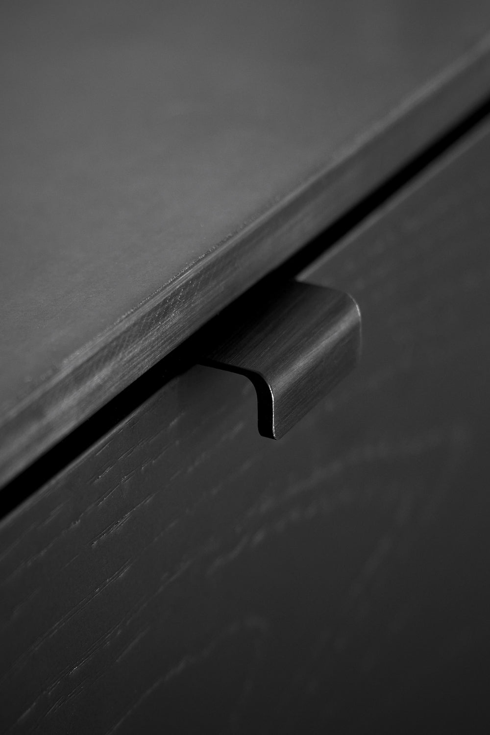 Edge Brushed Matt Black 