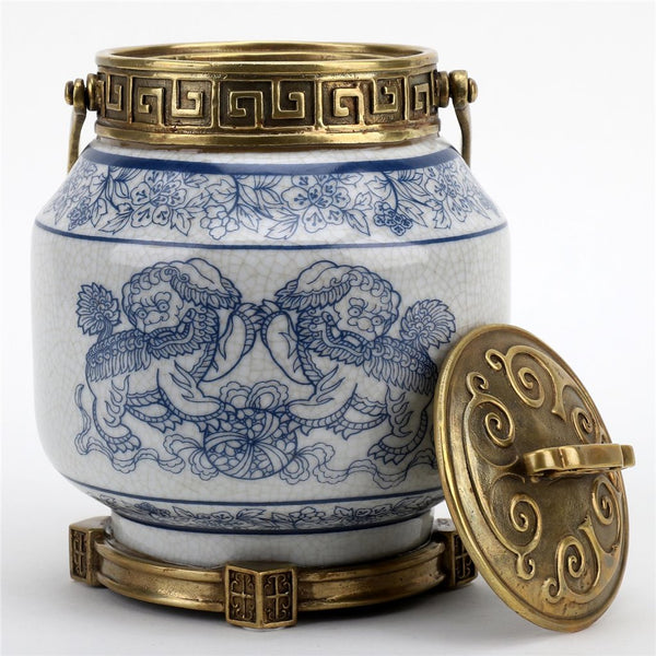 PORCELAIN IN BRONZE ORMOLU CHINESE FOO DOGS LIONS LIDDED BOX JAR BLUE & WHITE