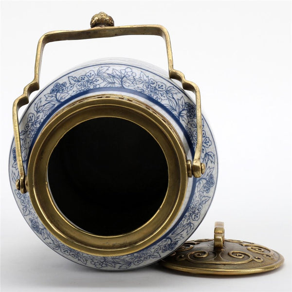 PORCELAIN IN BRONZE ORMOLU CHINESE FOO DOGS LIONS LIDDED BOX JAR BLUE & WHITE