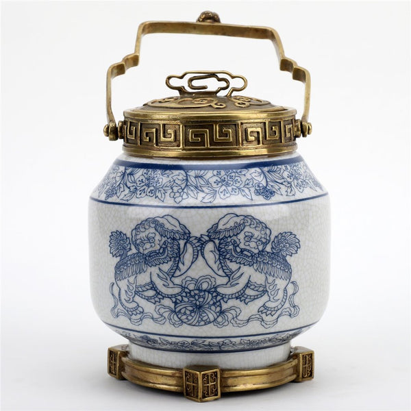 PORCELAIN IN BRONZE ORMOLU CHINESE FOO DOGS LIONS LIDDED BOX JAR BLUE & WHITE