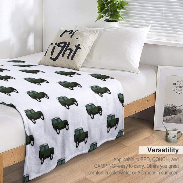 Defender SUV - British Racing Green Throw Blanket