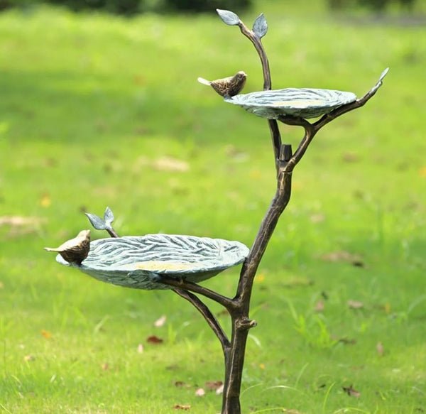 Gossiping Birds Birdfeeder
