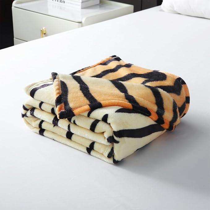 MERRYLIFE Tiger Stripe Print Throw Blanket Decorative Fleece Throw | Ultra-Plush Colorful | Couch Blanket Travel Lap | Home Gift Use(50