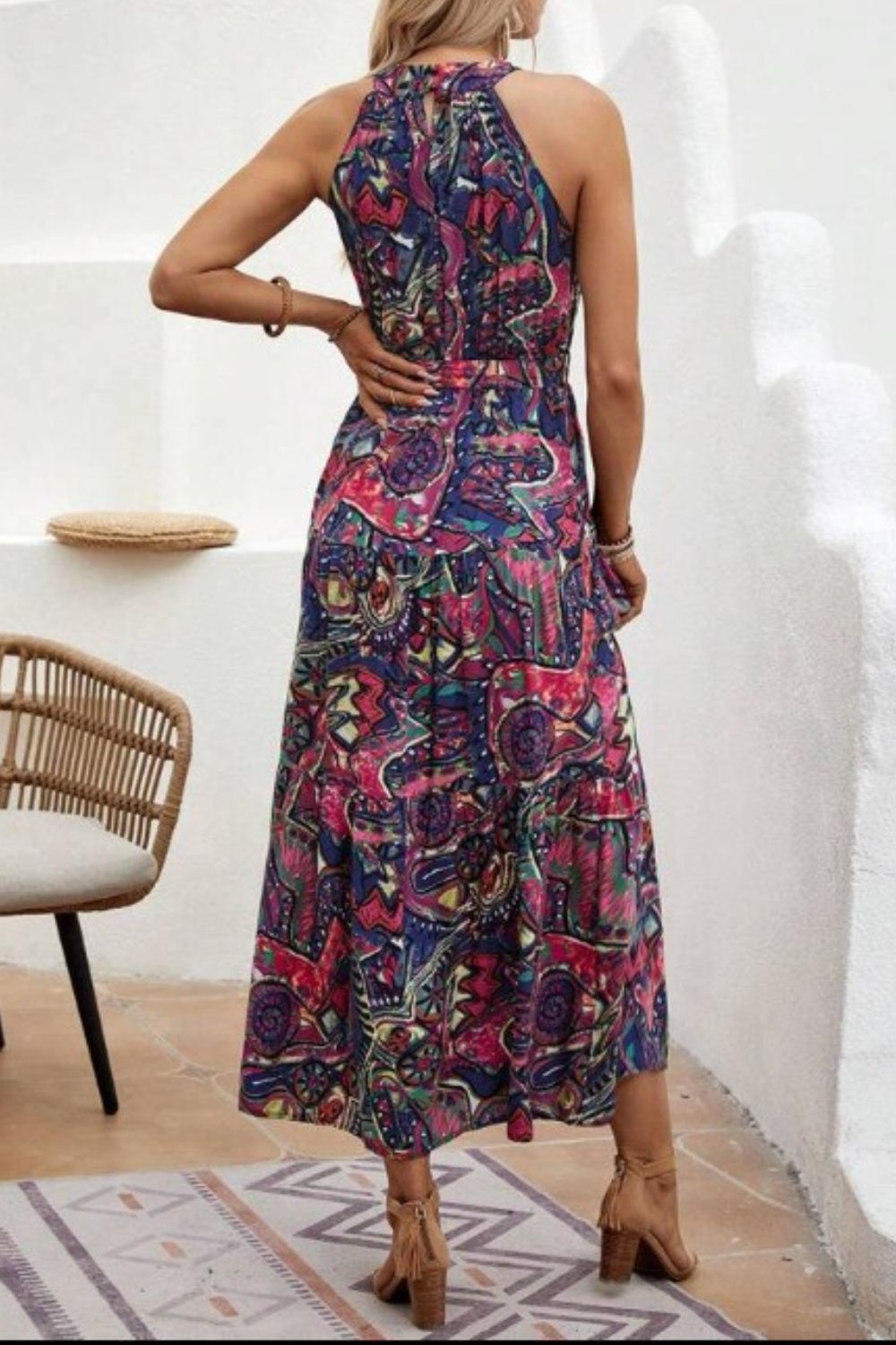 Elegant Floral Sleeveless Dress Lightweight & Feminine Summer Essential Beautiful Print Dress
