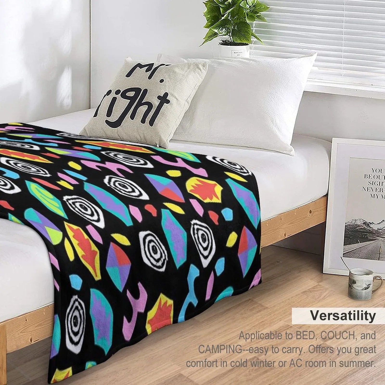 Starcourt Mall Throw Blanket