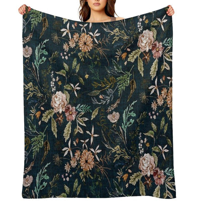 Delilah (summerteal) Throw Blanket