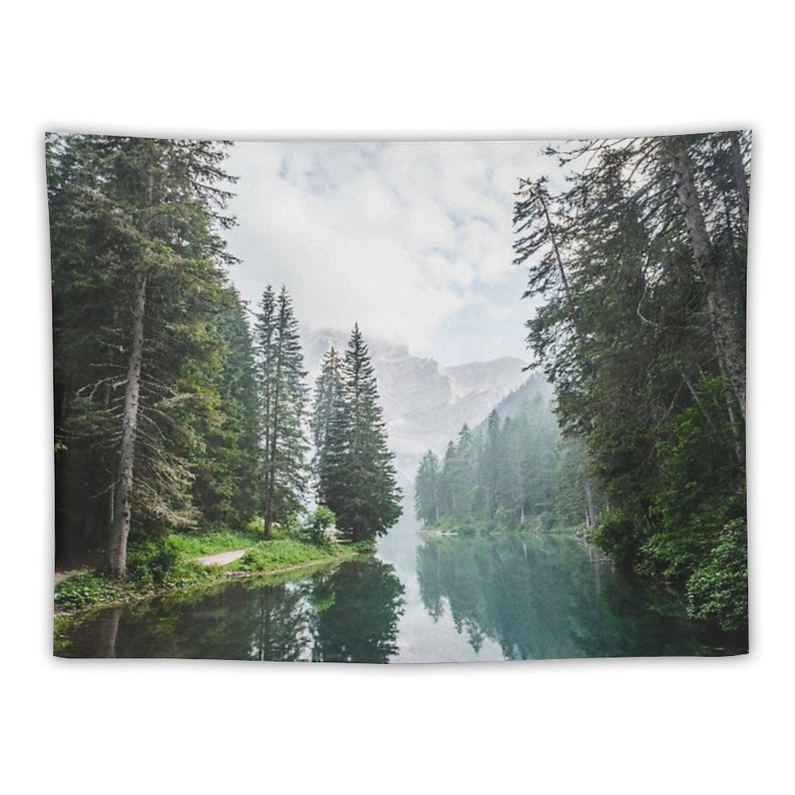 Live The Adventure - Lago Di Braies X Tapestry