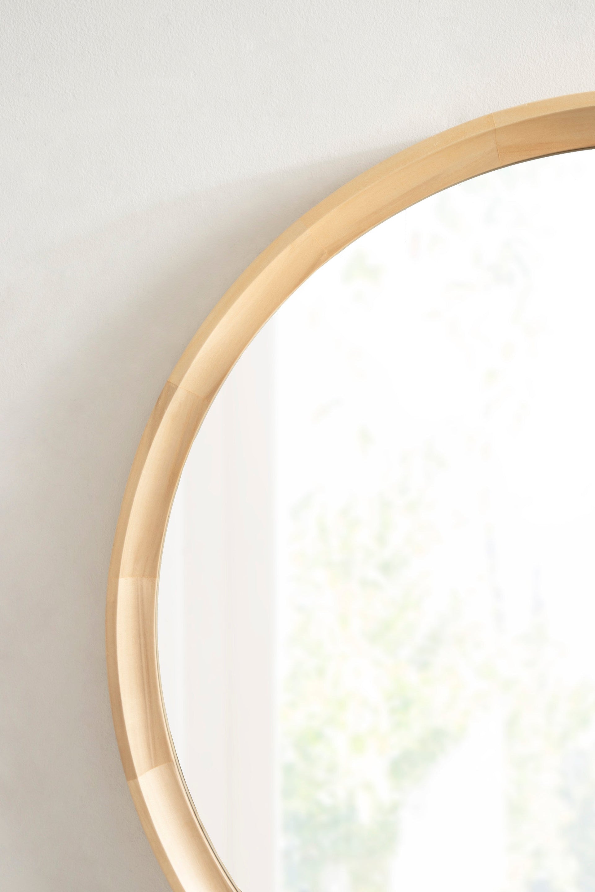 Hatherleigh Round Wood Wall Mirror
