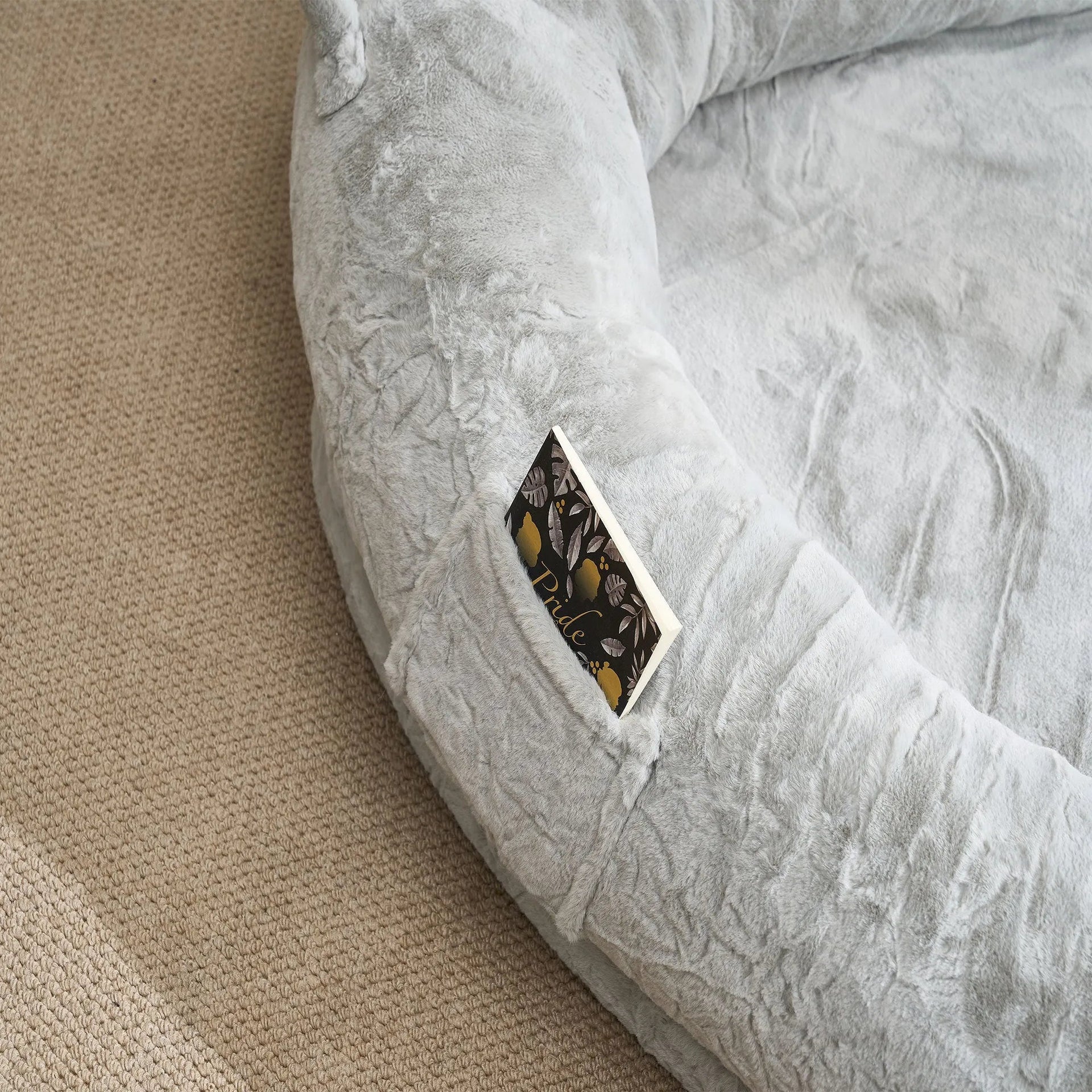 🇫🇷🇪🇪 🇸🇭🇮🇵🇵🇮🇳🇬 Human Dog Bed for Adult, Memory Foam Human Size Pet Bed for Human With Storage Pocket, Light Gray