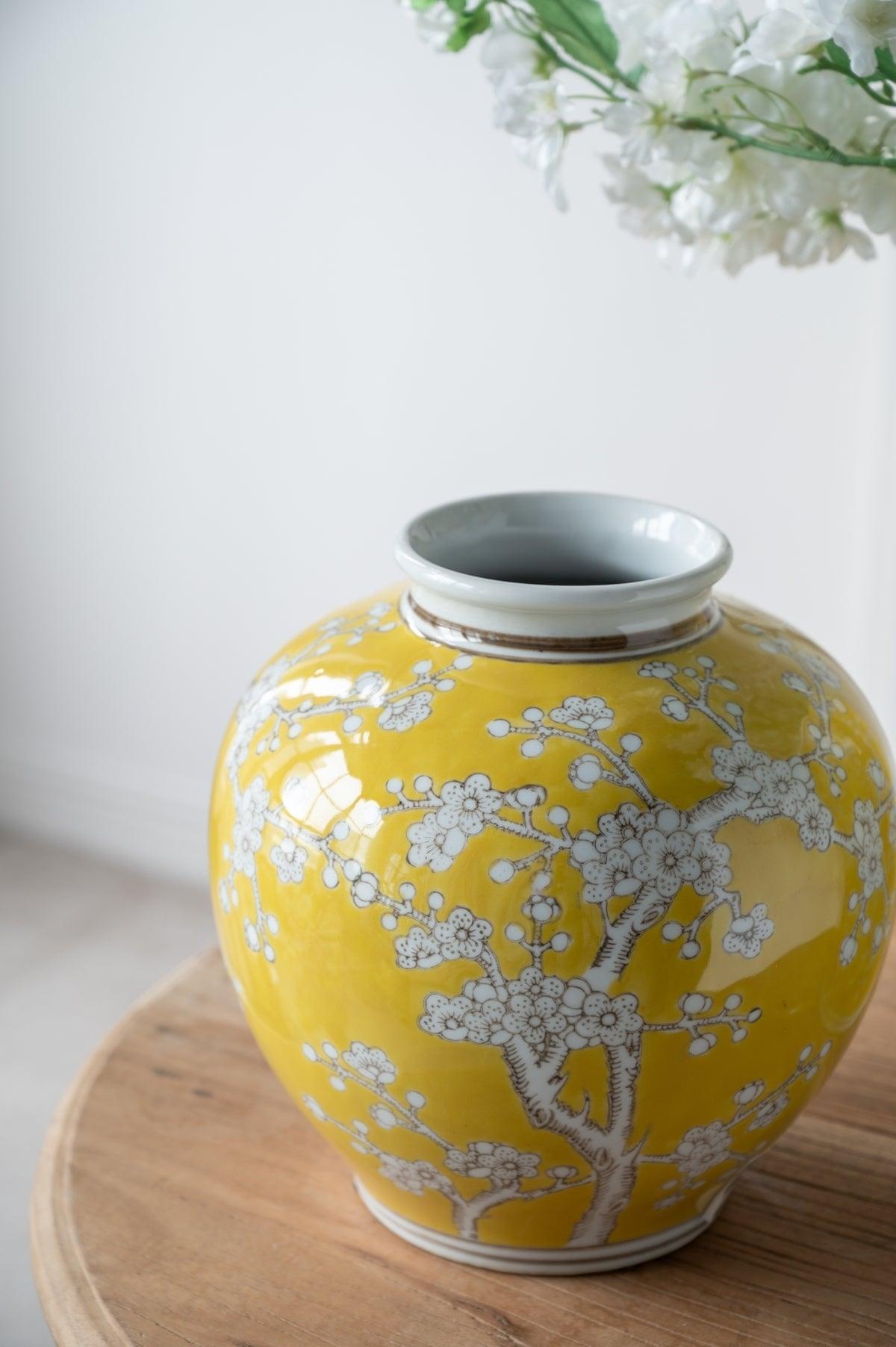 Yellow & White Porcelain Plum Blossom Decorative Vase