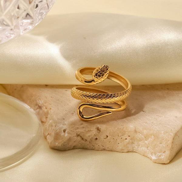 Retro style ring snake shaped ring women's ring fashionable temperament bracelet