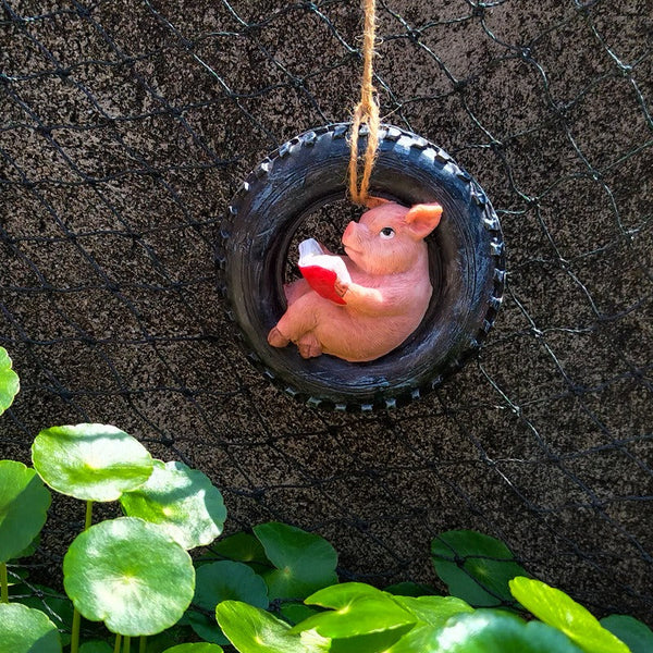 Cute Piggy Reading Tire Courtyard Garden Outdoor Hanger